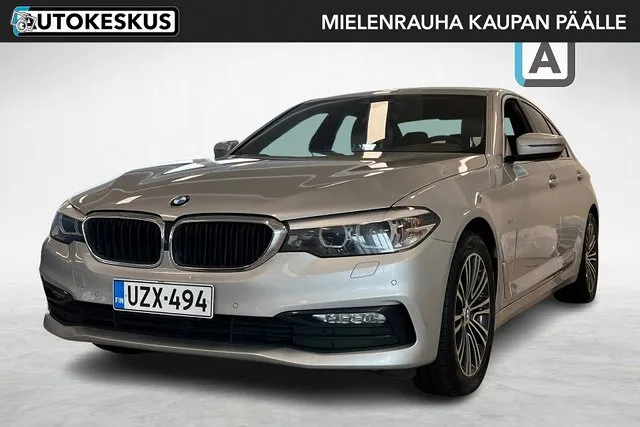 BMW 520 520 G30 Sedan 520d A xDrive Business Sport *LED / Koukku * Image 1