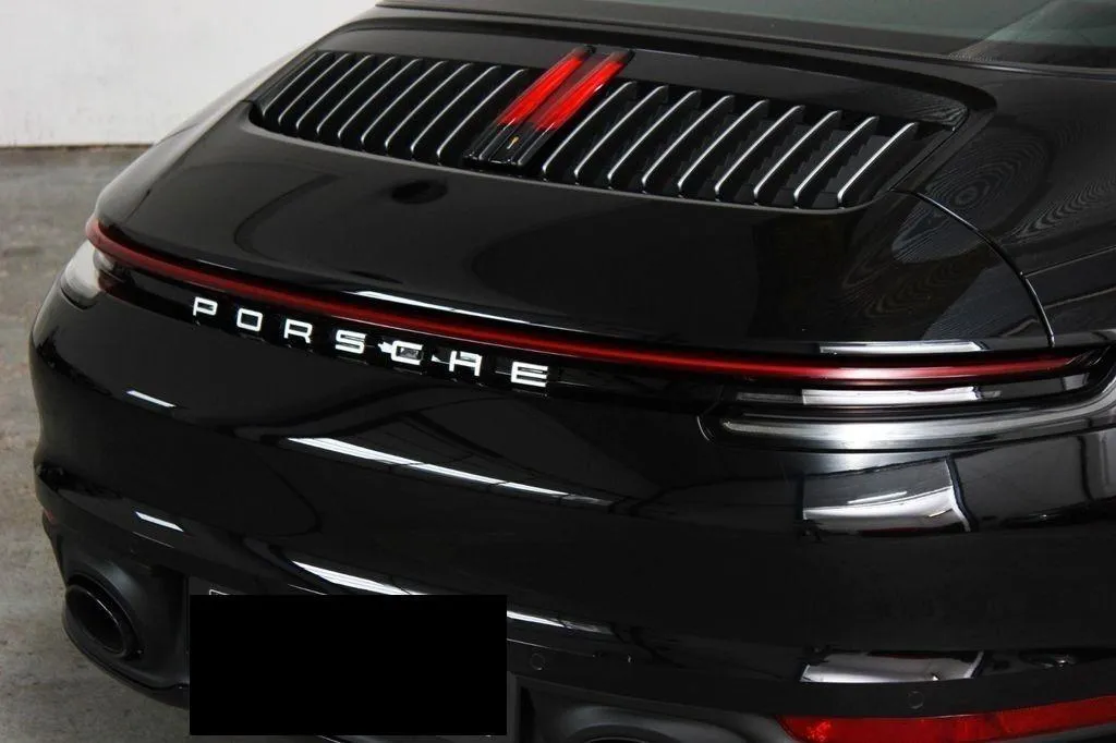 PORSCHE 911 Image 6